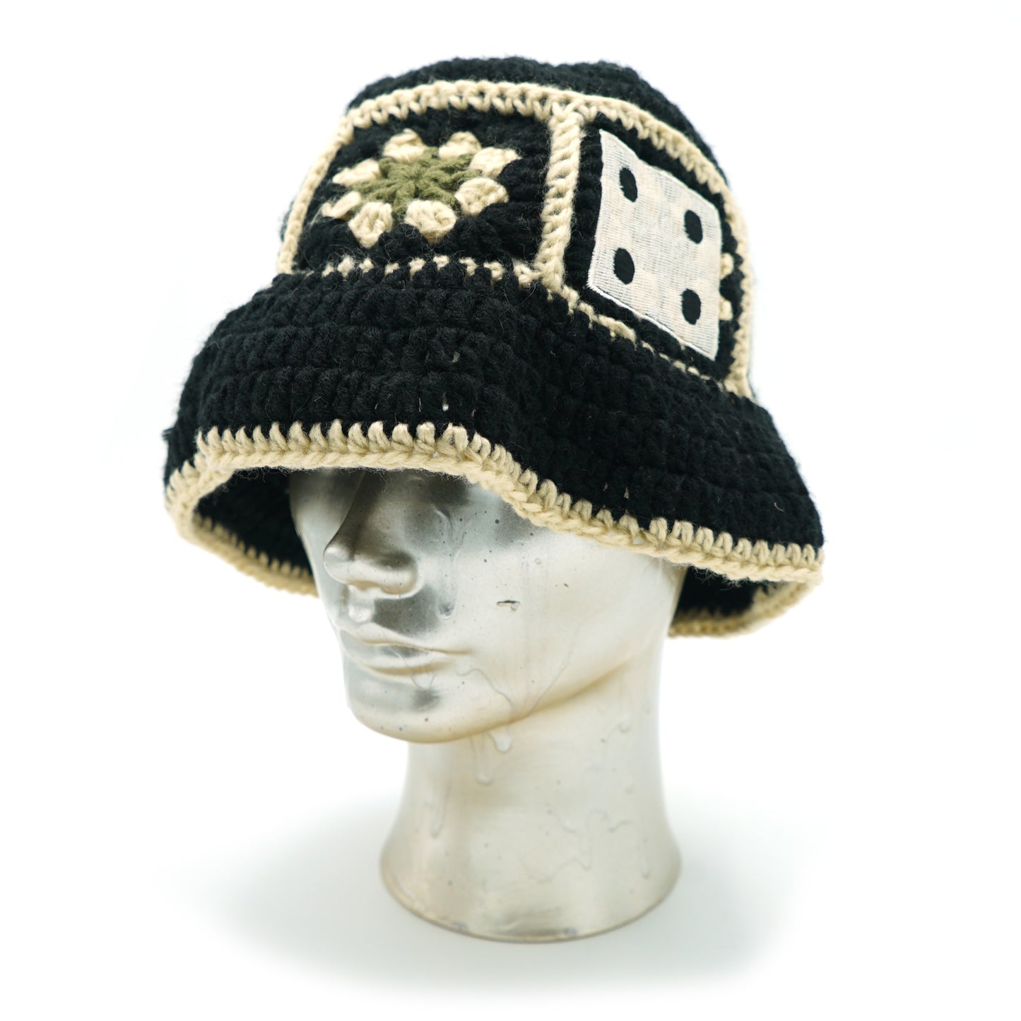 Knitted Dice Bucket Hat (Black)